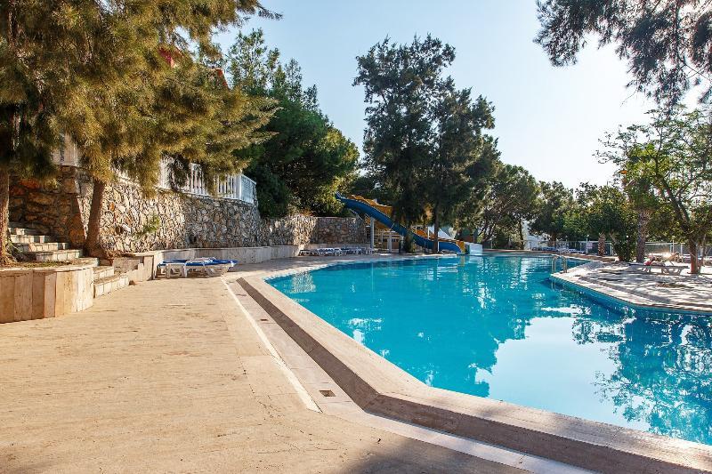 Larissa Hill Beach Hotel Konaklı Zewnętrze zdjęcie